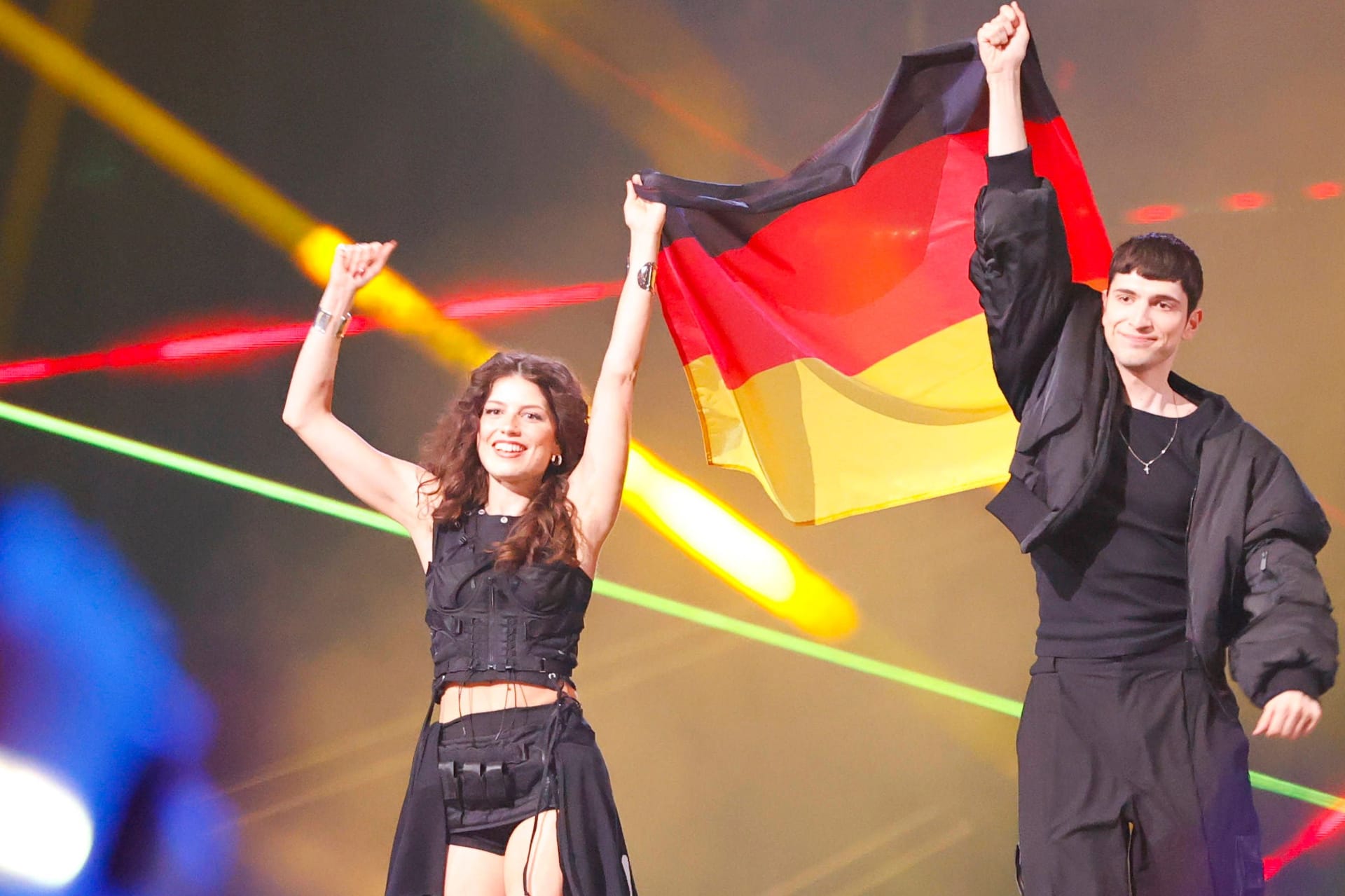 Basel: Abor & Tynna erreichten für Deutschland den 15. Platz beim ESC 2025.