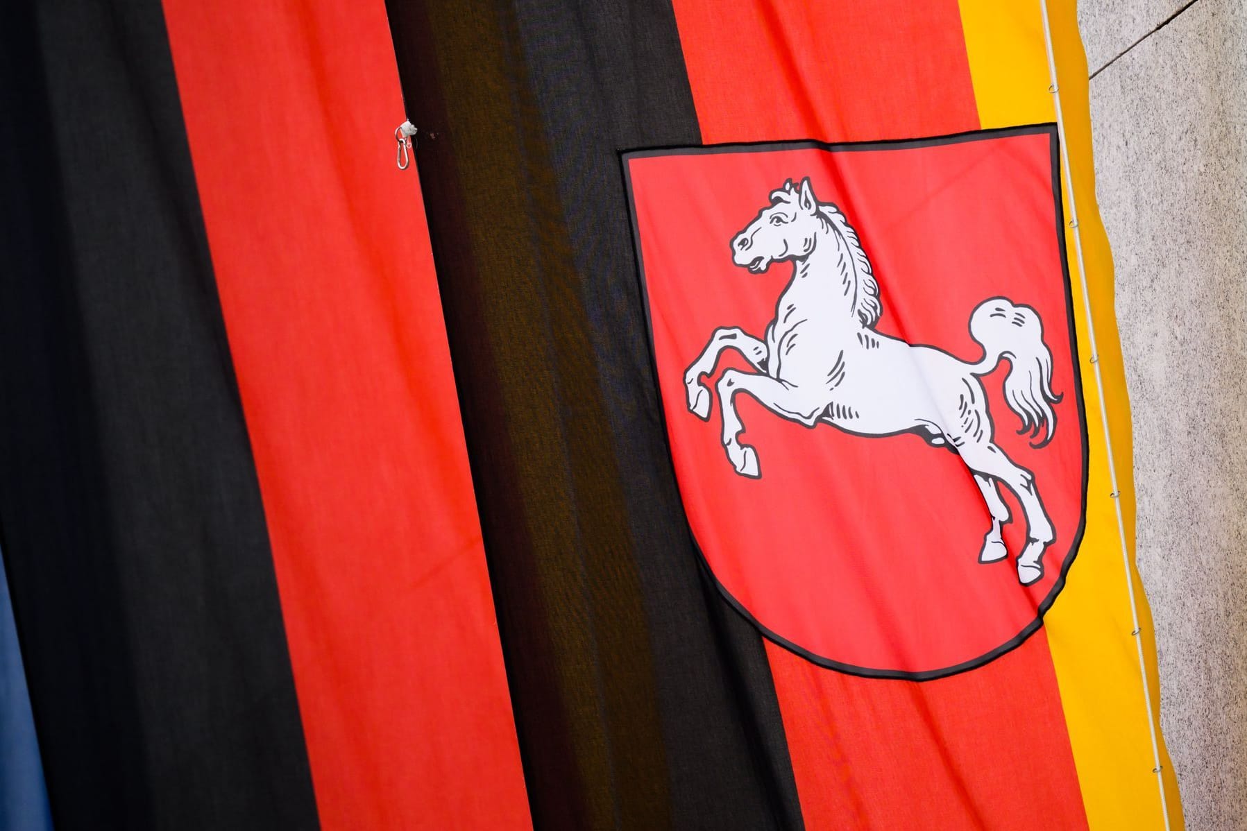 Landesflagge Niedersachsen