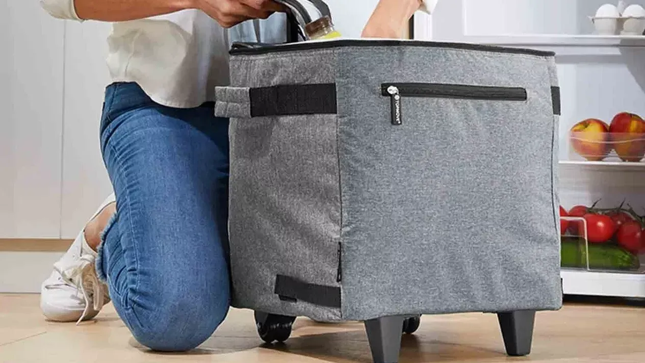 Lidl hat derzeit einen Einkaufstrolley mit Kühlfunktion im Sortiment.