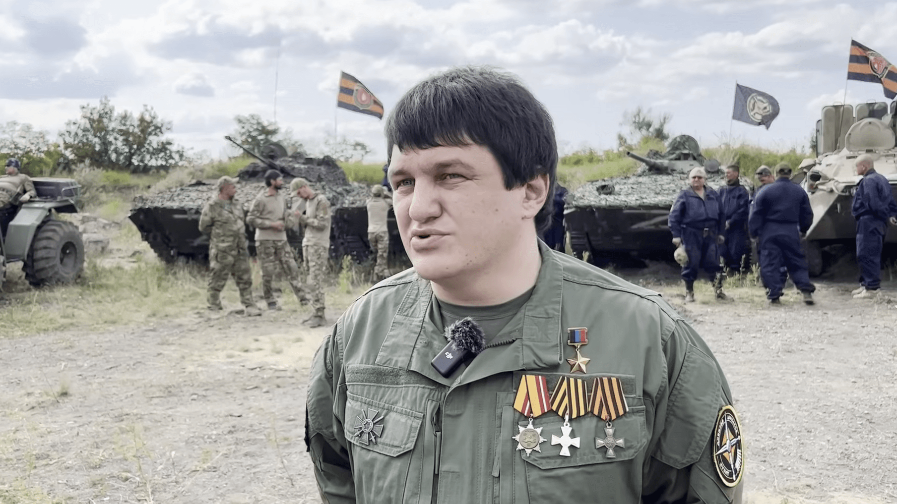 Akhra Avidzba: Der Kommandeur der Pyatnashka-Brigade soll seinen mutmaßlichen früheren Soldaten zu Spionage und Sabotage in Deutschland angehalten haben.