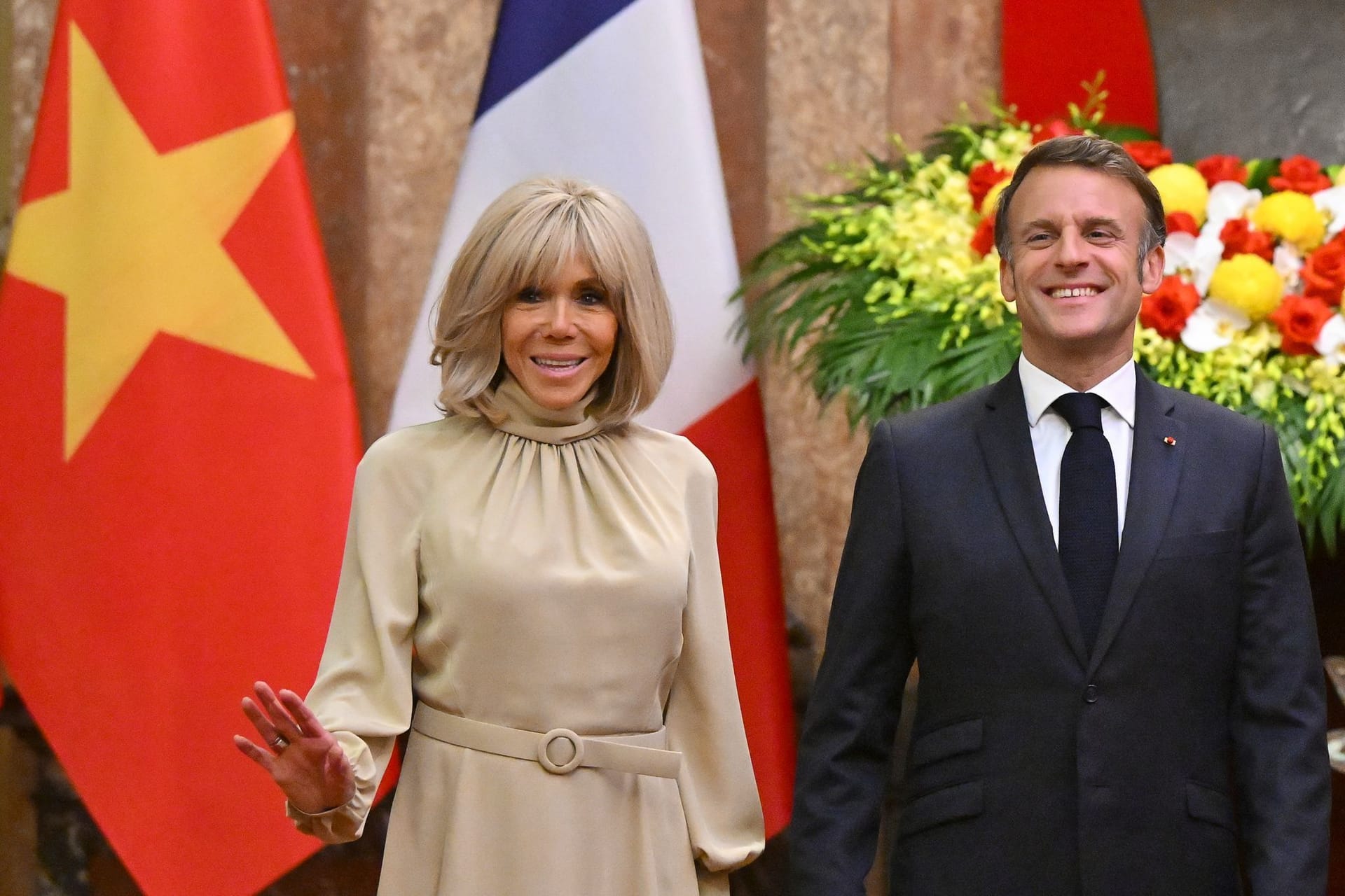Präsident von Frankreich besucht Vietnam
