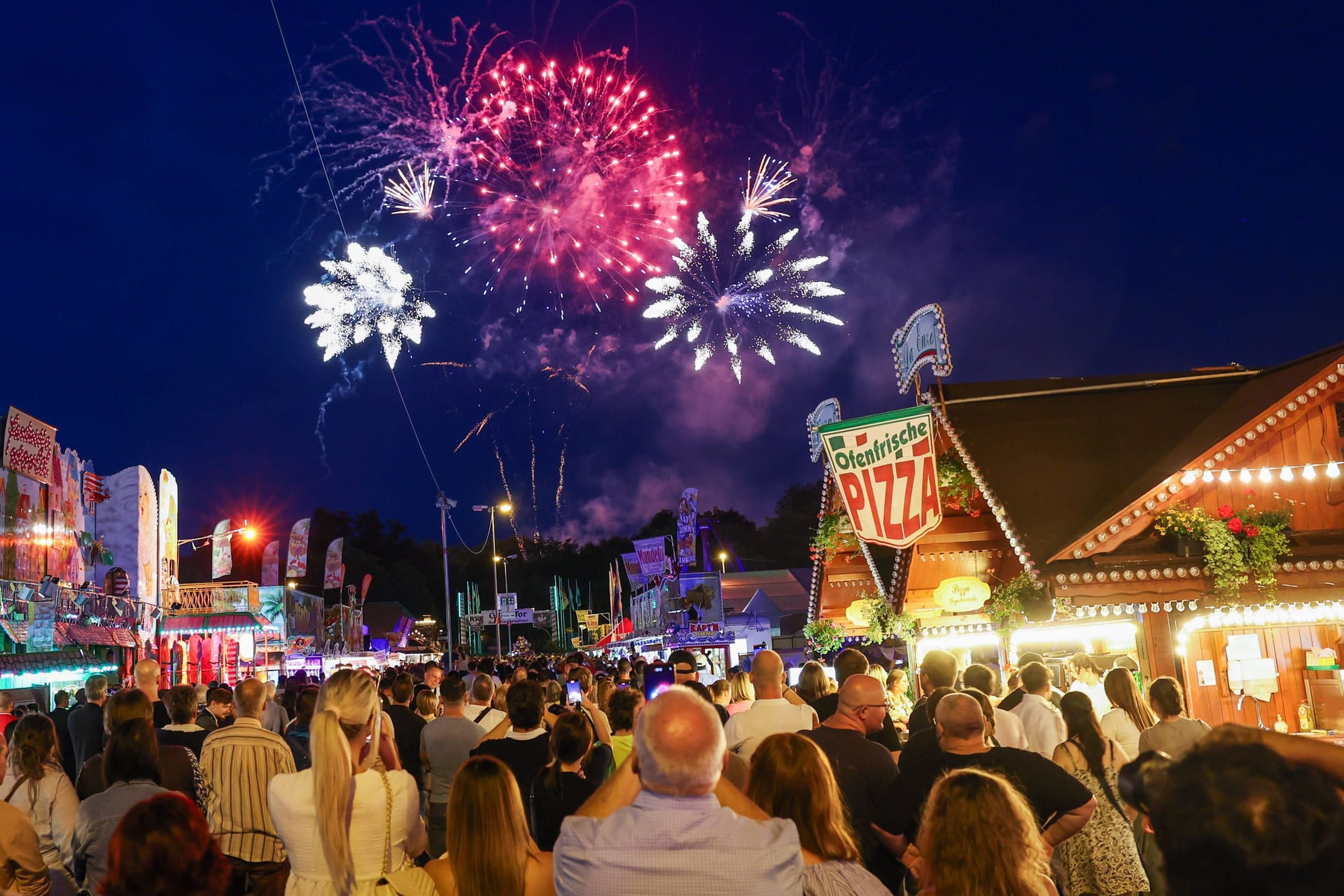 Schützenfest in Hannover (Archivbild): An zwei Tagen gibt es ein Feuerwerk.
