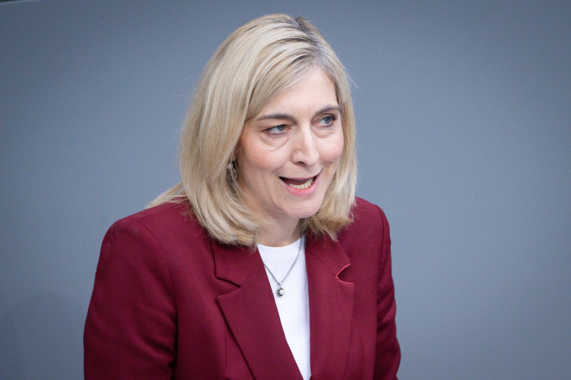 Nina Warken: Die Gesundheitsministerin fordert