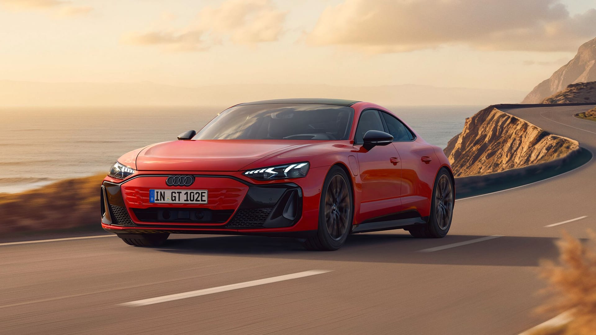 Die Basis ist zurück: Der e-tron GT wird auf diese Weise rund 18.000 Euro günstiger als bisher.