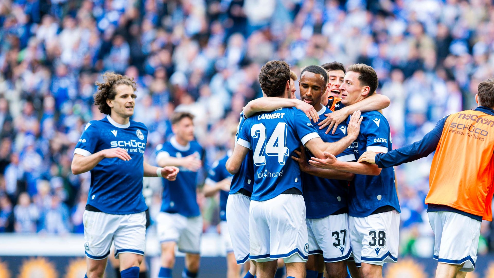 Die Mannschaft ist erfolgreich: Nun will Bielefeld auch das Pokalfinale gewinnen.