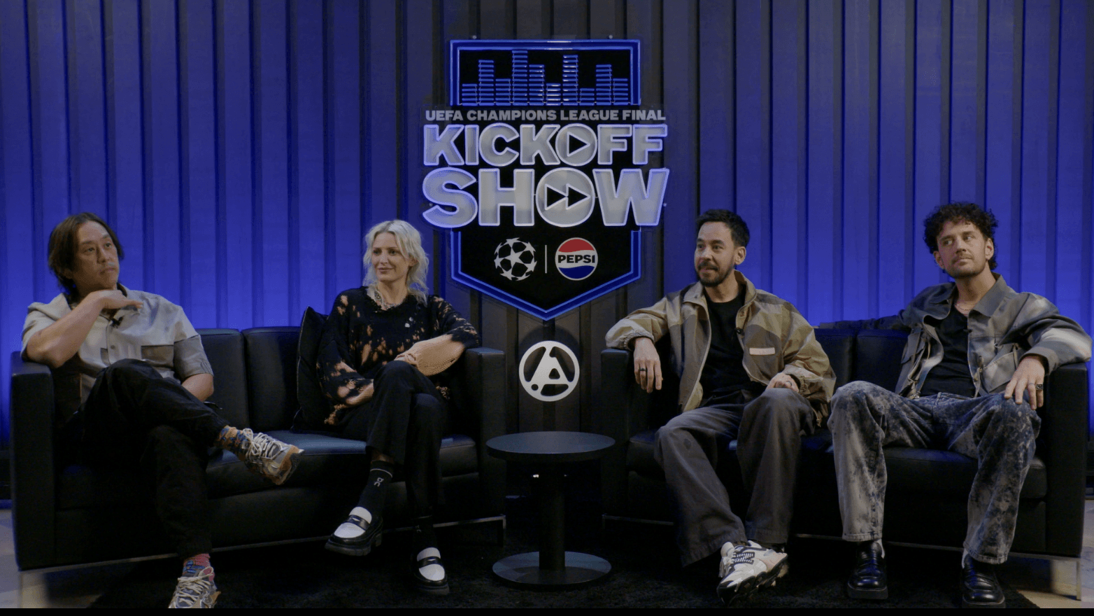 Joe Hahn, Emily Armstrong, Mike Shinoda und Colin Brittain (v.l.): Für Linkin Park ist der Auftritt beim Champions-League-Finale am Samstag der erste in München seit dem Comeback,