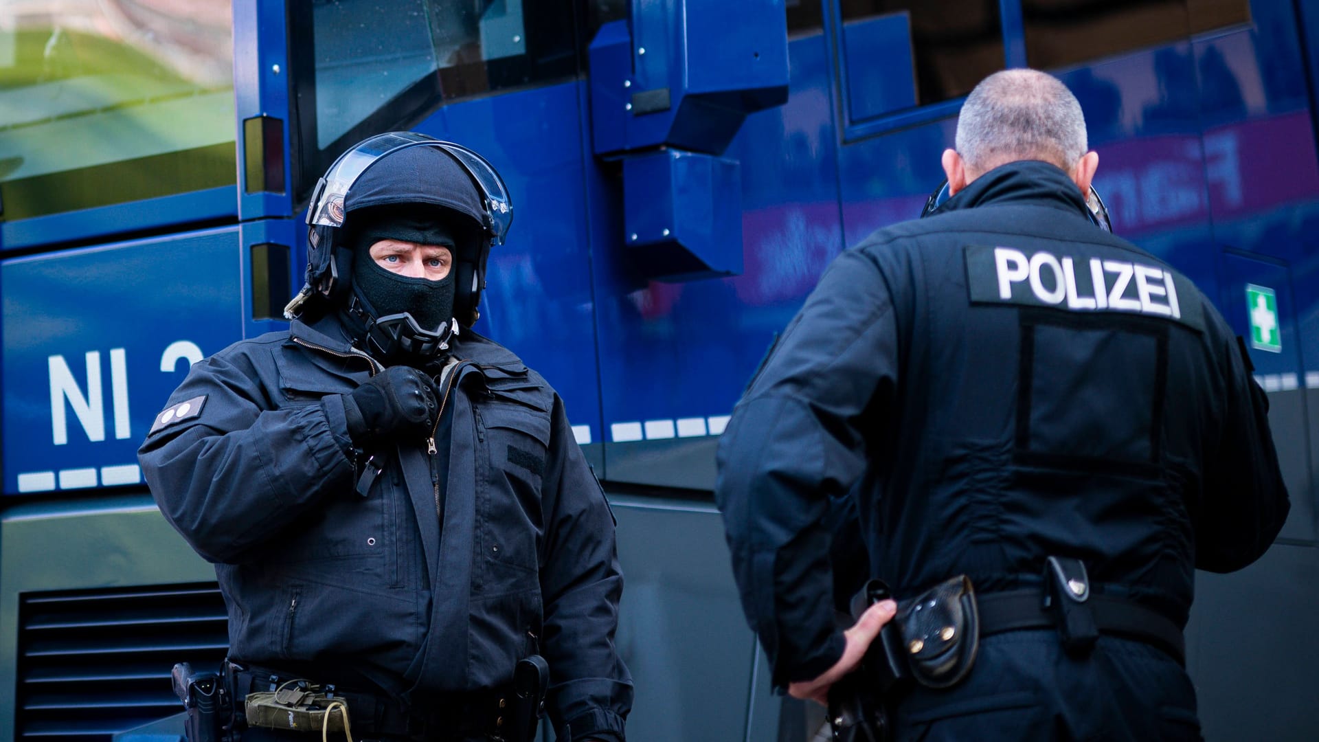 Polizeieinsatz (Archivbild): In Braunschweig kommt es heute zu Verkehrsbeeinträchtigungen. Polizeieinsatz (Archivbild): In Braunschweig kommt es heute zu Verkehrsbeeinträchtigungen.