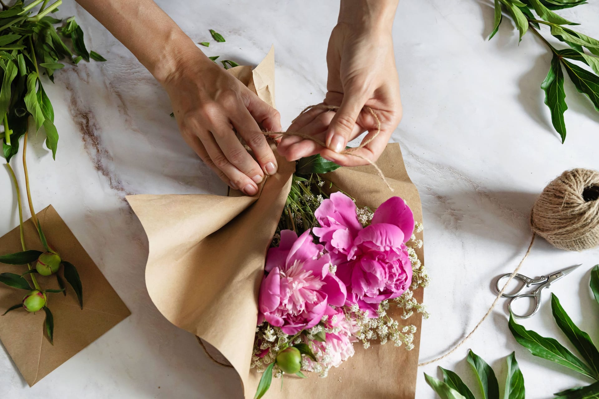 Blumensträuße: Auch an Sonntagen empfangen einige Blumenläden Kundschaft.