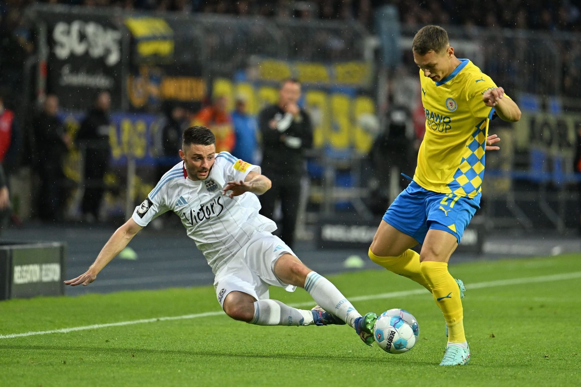 Eintracht Braunschweig - 1. FC Saarbrücken