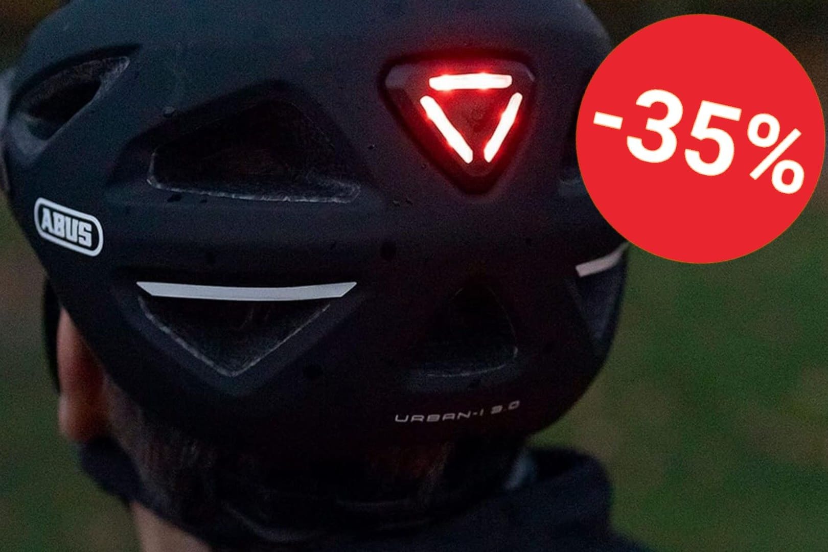 Bei Amazon gibt es derzeit einen Fahrradhelm mit integriertem Licht zum attraktiven Sparpreis.