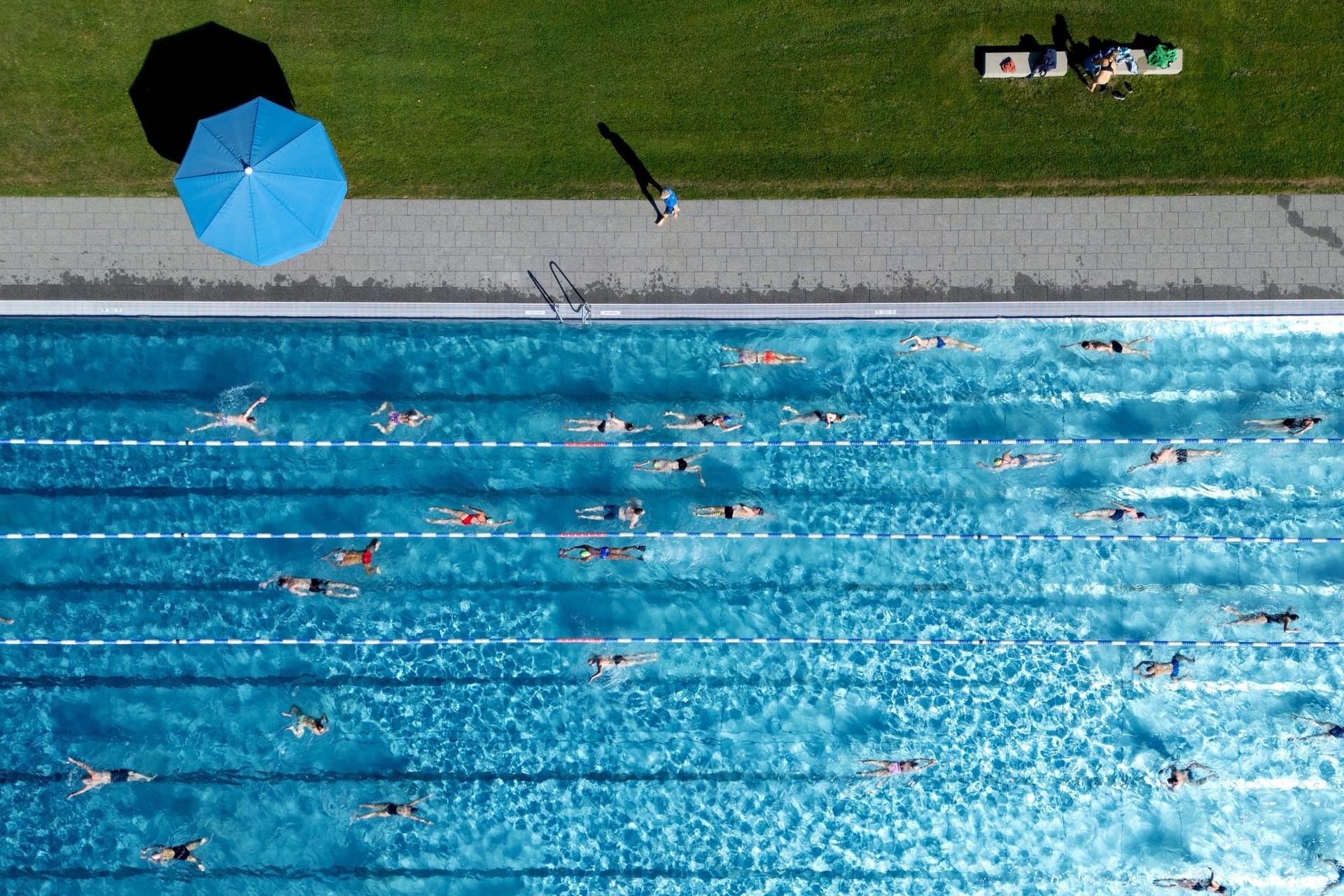 Auftakt der Freibadsaison in München