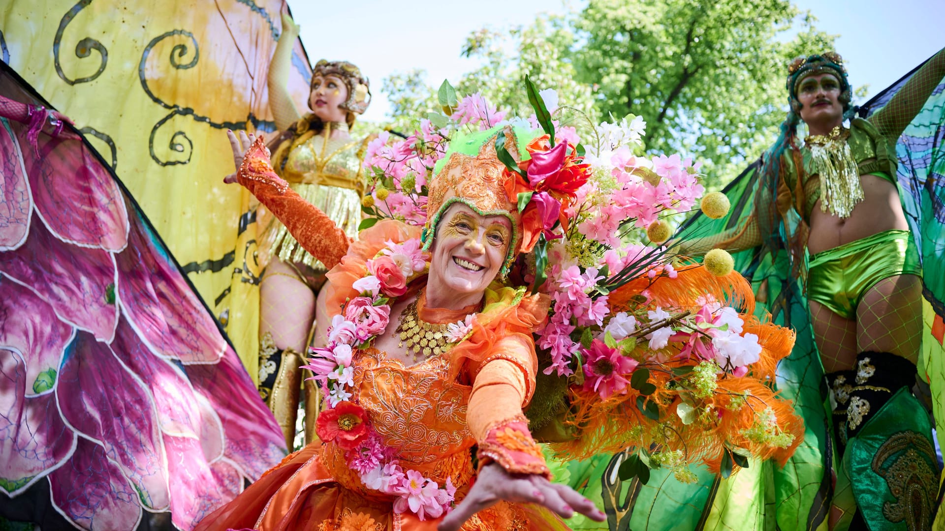 Der Karneval der Kulturen (Archivbild): Dieses Mal verläuft er durch Friedrichshain.