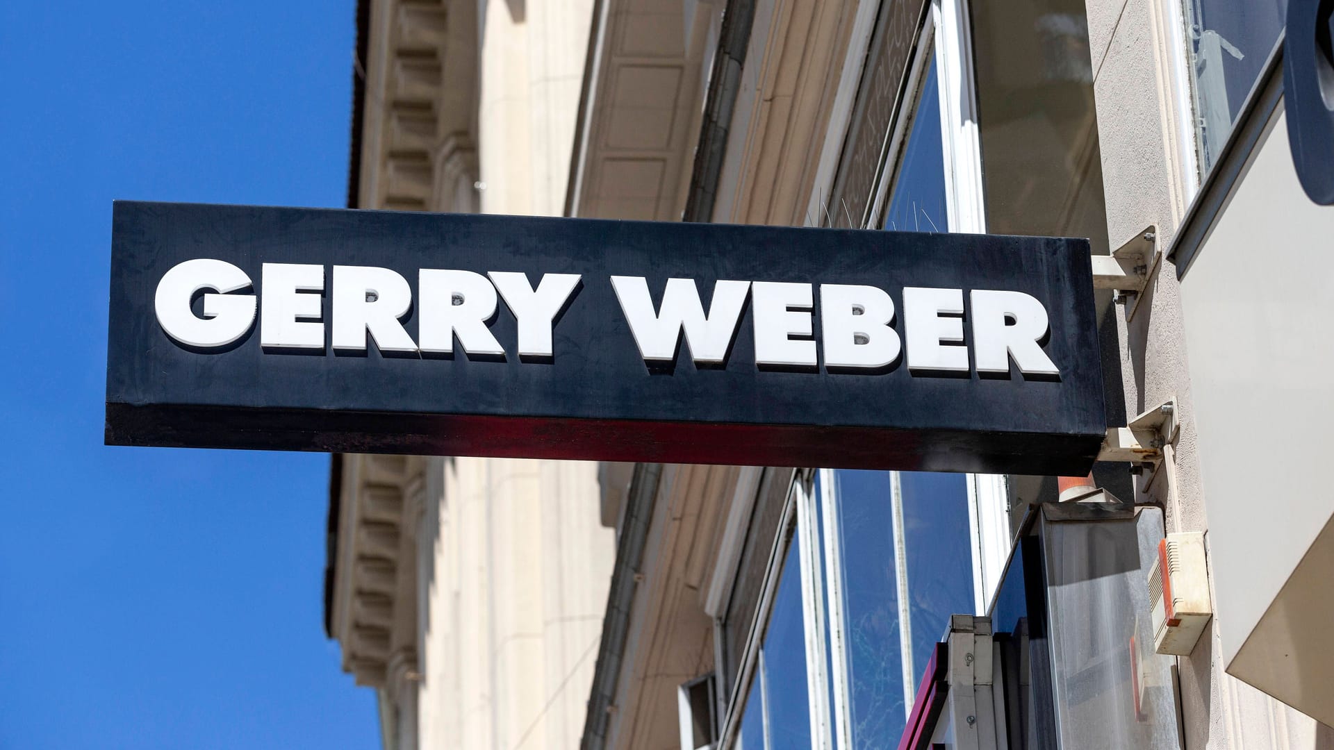 Gerry Weber, Filiale *** Gerry Weber, Branch office Gerry Weber, Filiale *** Gerry Weber, Branch office