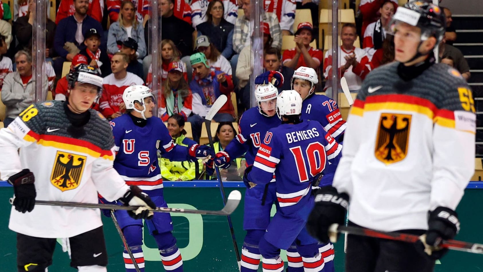 ICEHOCKEY-WORLD-USA-GER/