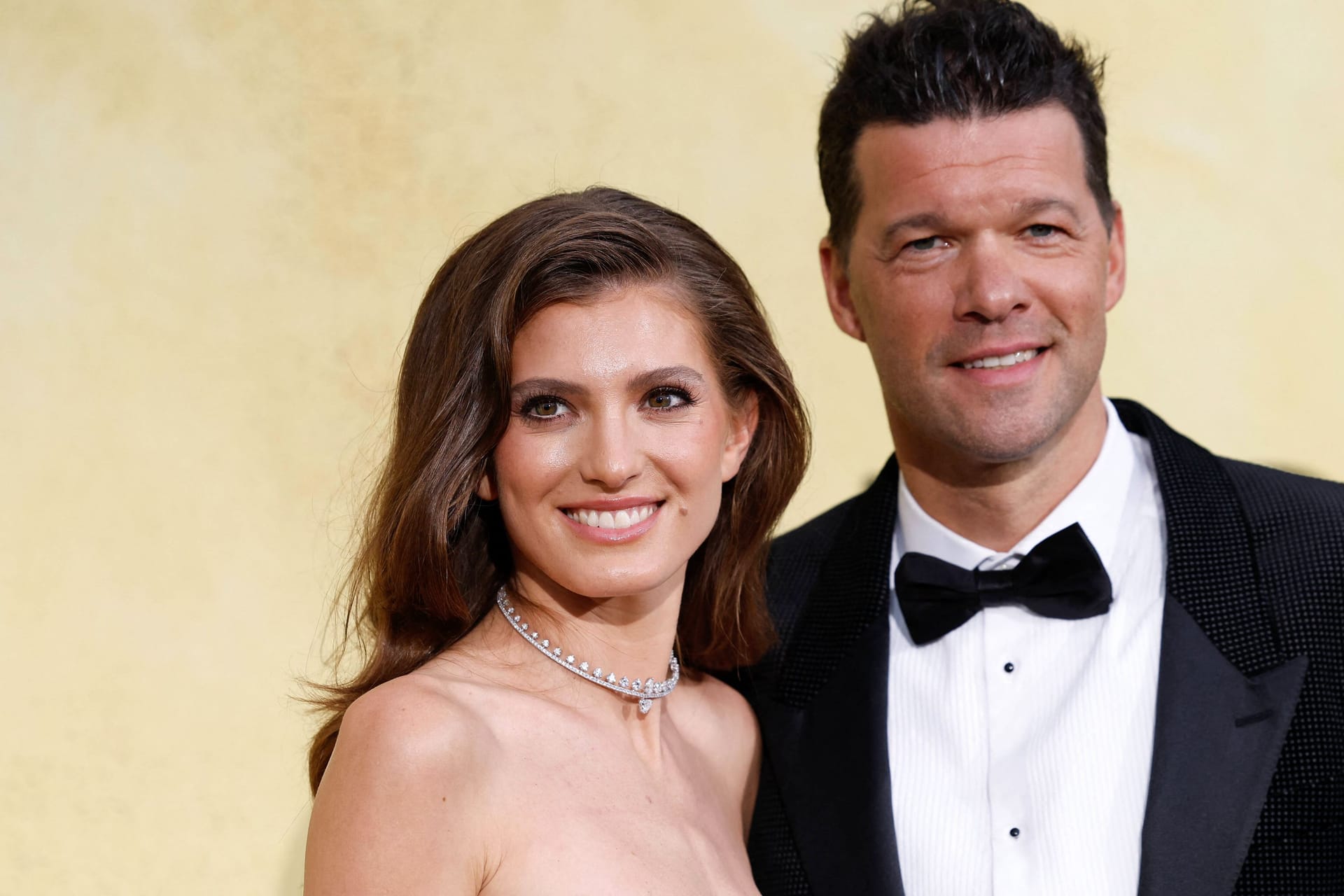Sophia Schneiderhan und Michael Ballack: Sie posieren gemeinsam in Cannes.