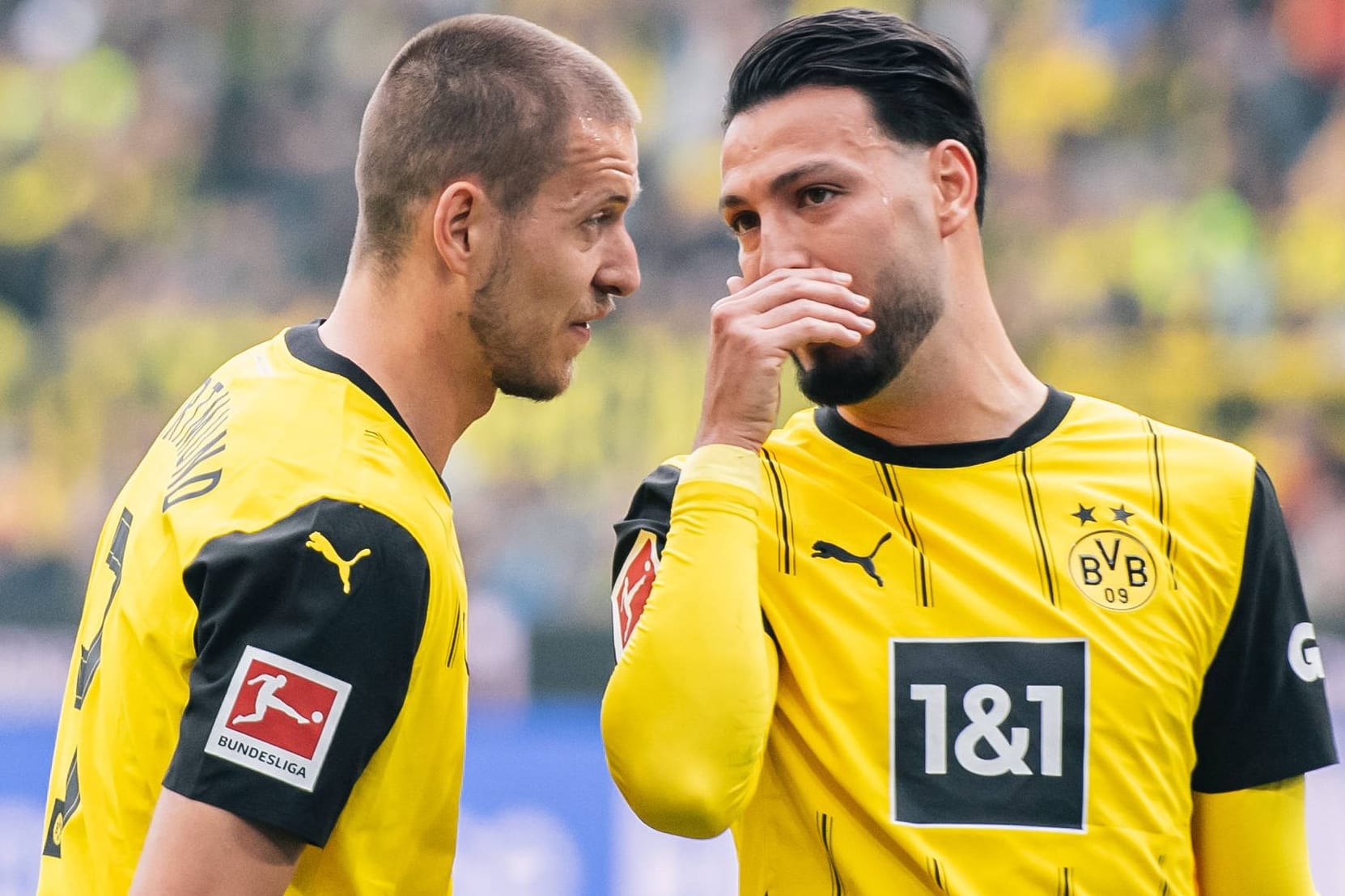Ramy Bensebaini (r.) neben Waldemar Anton: Der Defensivmann steht bei anderen Klubs auf dem Zettel.
