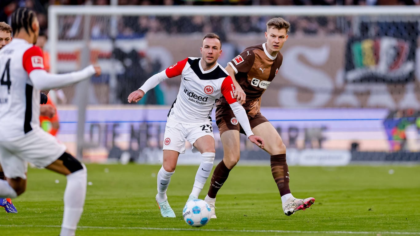 Bundesliga: Frankfurt gegen St. Pauli