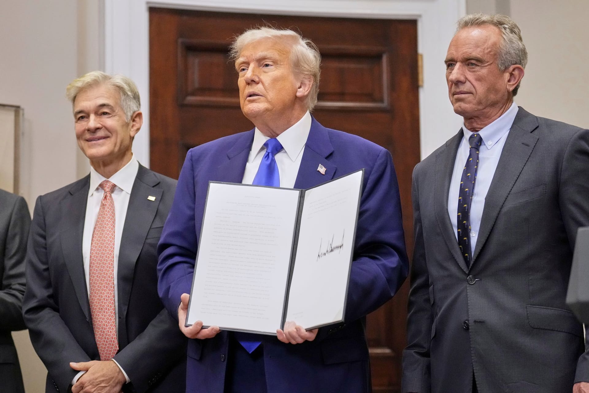 USA - Trump unterzeichnet Dekret für Arzneipreise