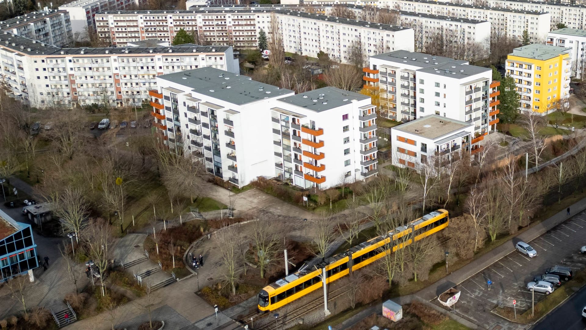 Blick auf den Dresdner Stadtteil Gorbitz, das größte Neubaugebiet von Dresden: Zu den Großvermietern der Wohnungen gehört hier die Vonovia.