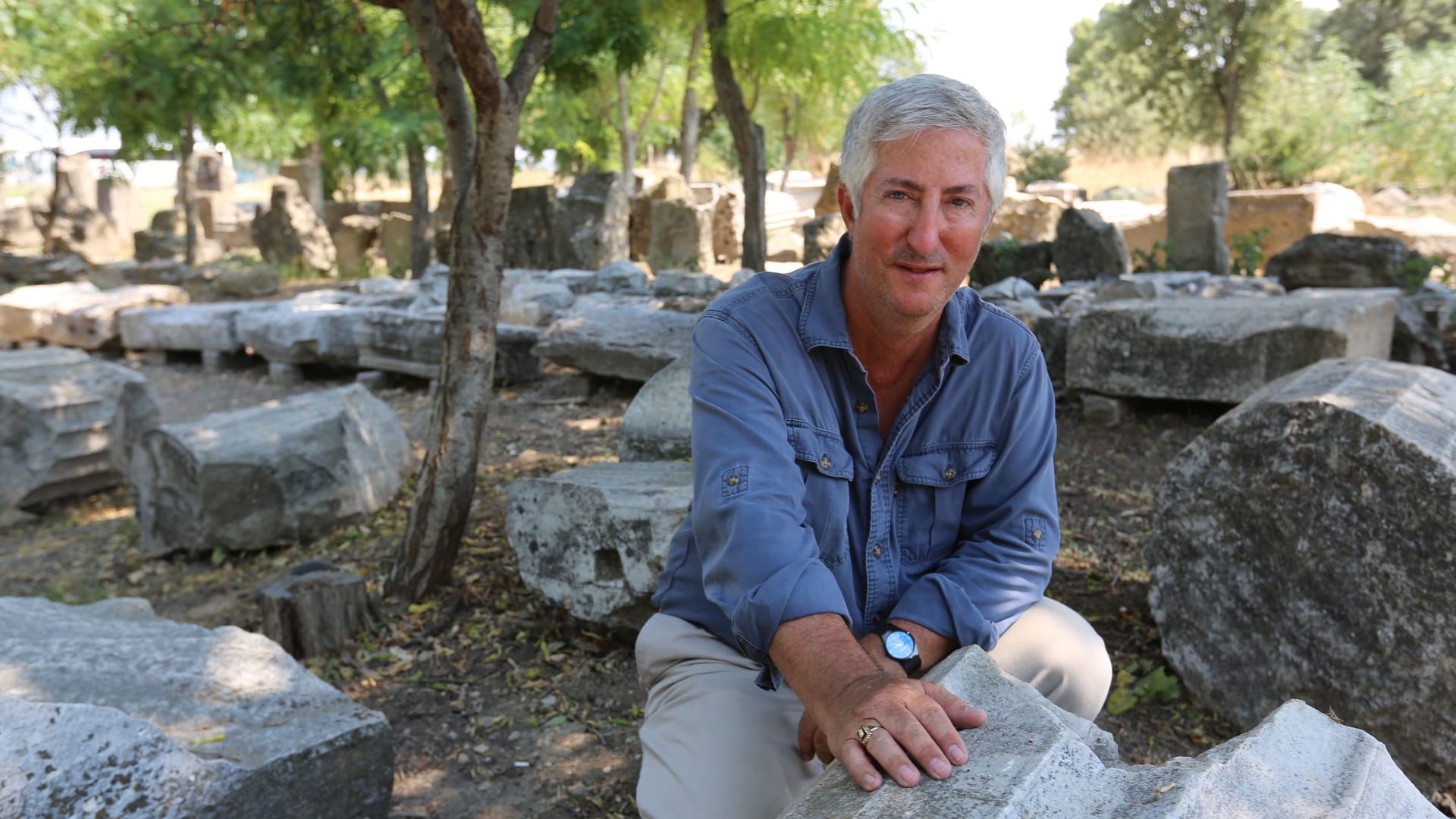 Eric H. Cline: Der Archäologie warnt davor, die Fehler der Vergangenheit zu wiederholen.