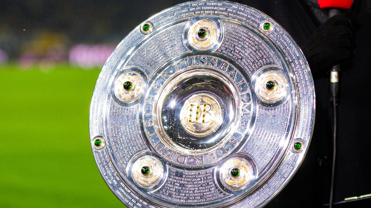 Fu-ball-Bundesliga-Darum-gibt-es-in-Deutschland-die-Meisterschale