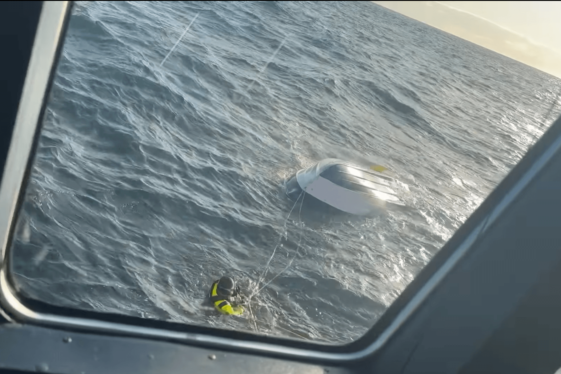 Rettungsaktion auf hoher See: Zwei Deutsche konnten nur noch tot geborgen werden.