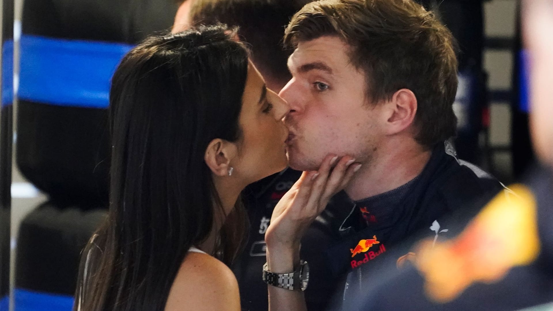 Max Verstappen und Kelly Piquet sind Eltern geworden Max Verstappen und Kelly Piquet sind Eltern geworden