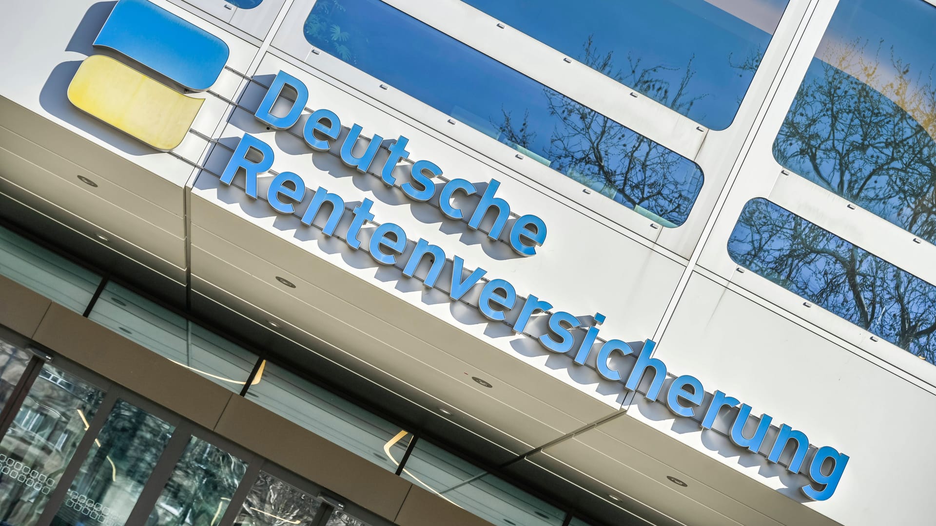 Deutsche Rentenversicherung: Die Bundeszuschüsse sind zuletzt um rund 40 Milliarden Euro zu gering ausgefallen.