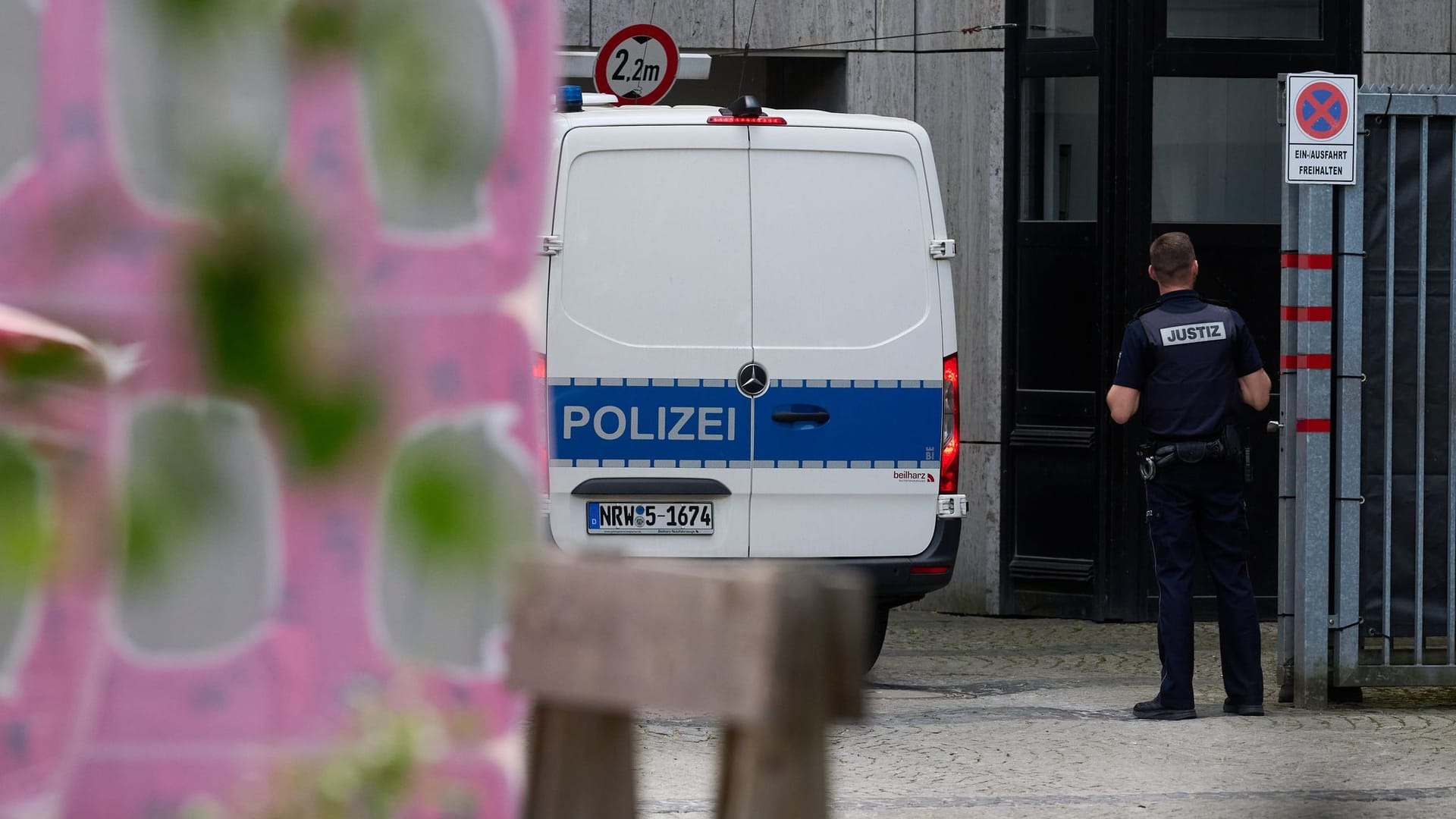 Nach Angriff in Bielefeld - Ermittlungen Nach Angriff in Bielefeld - Ermittlungen