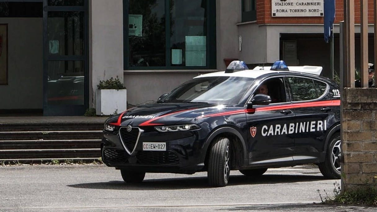 Bedingt diensttauglich: Der Alfa Romeo Tonale ist laut Polizei-Gewerkschaft kein geeignetes Einsatzfahrzeug – trotz Umbauten und Panzerung.