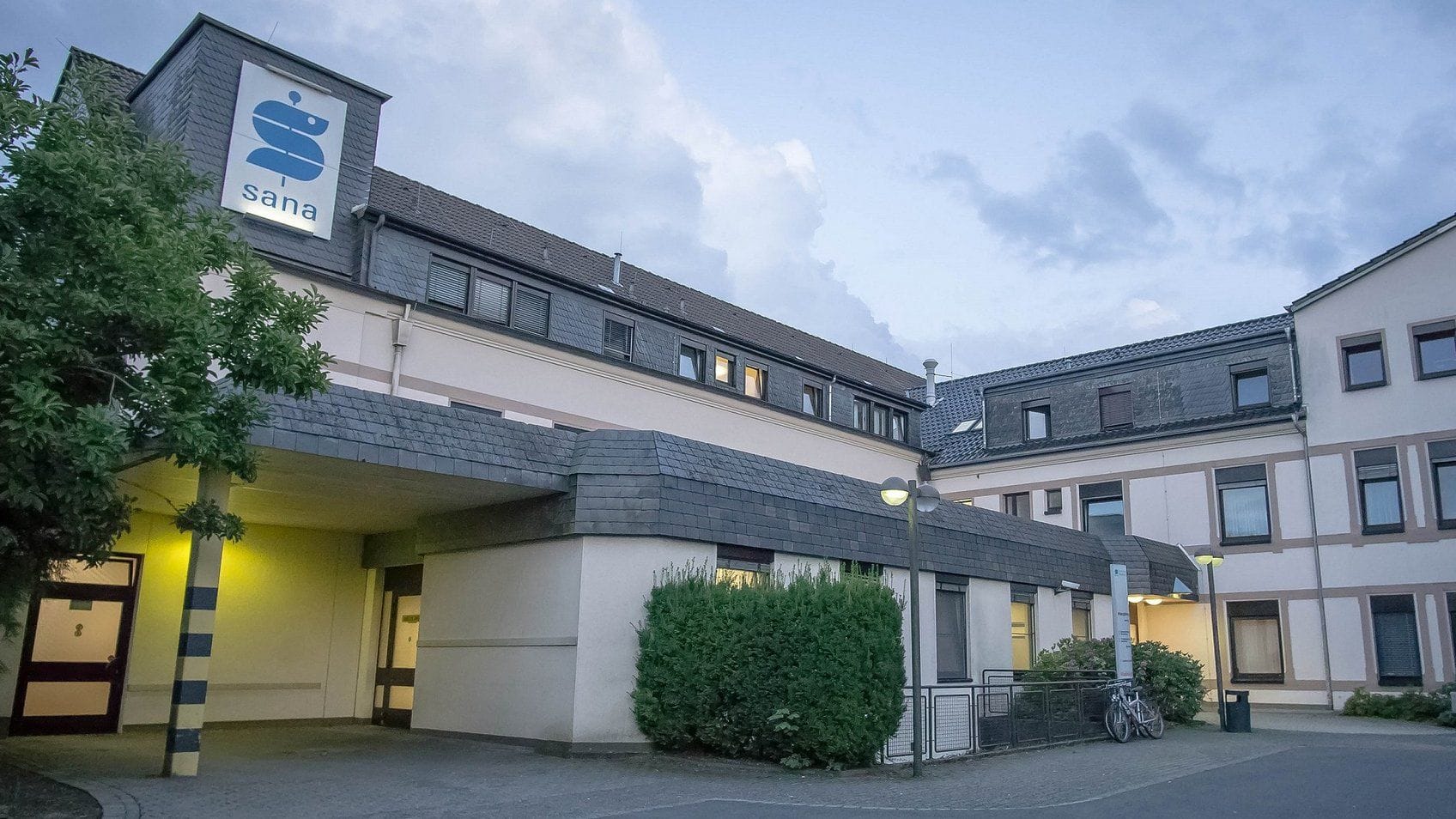 Das betroffene Krankenhaus: Zuerst wurden die Intensiv-Patienten verlegt. Das betroffene Krankenhaus: Zuerst wurden die Intensiv-Patienten verlegt.