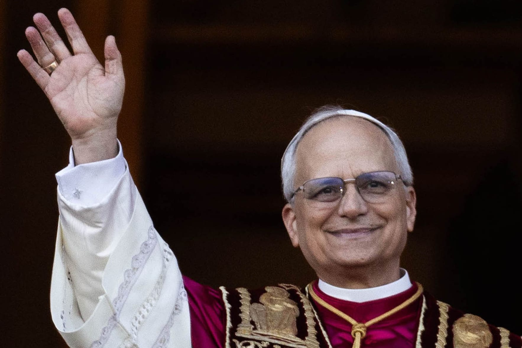 Der neue Papst Leo XIV.: Weggefährten äußern sich nun zu dem US-Amerikaner. Der neue Papst Leo XIV.: Weggefährten äußern sich nun zu dem US-Amerikaner.