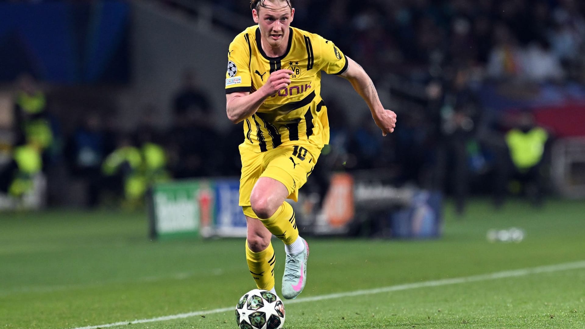 Julian Brandt Julian Brandt