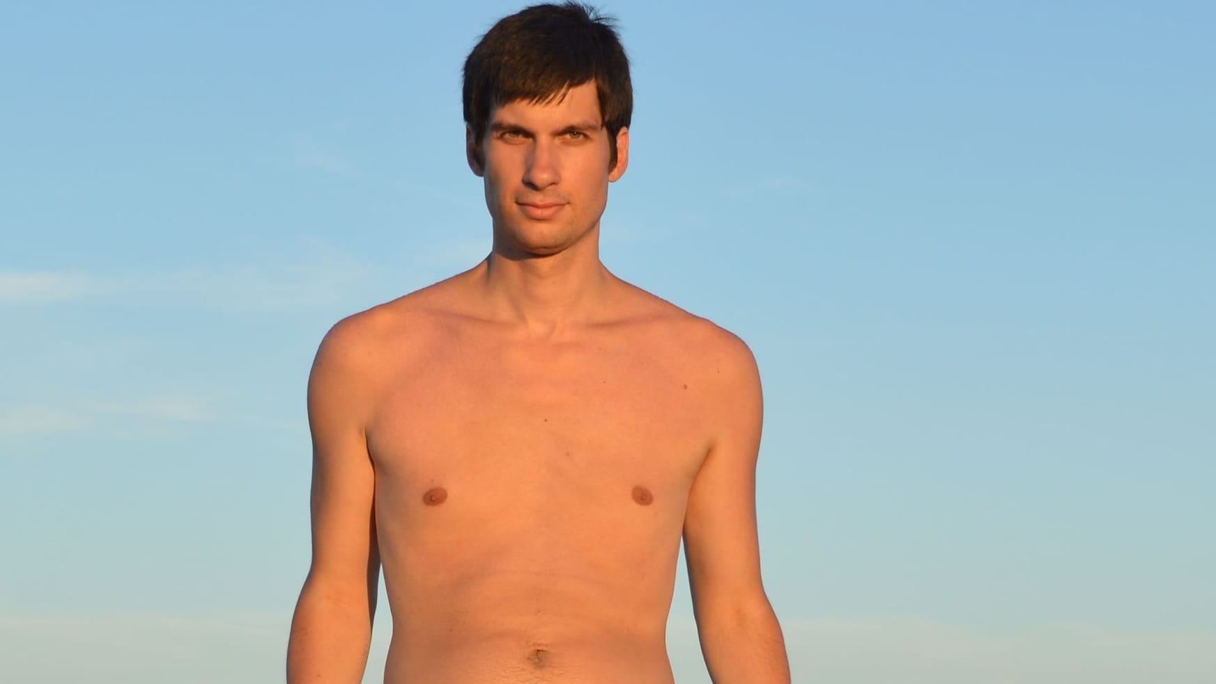 Aufruf zur Nudistenreise im Mannheimer Amtsblatt: Der Stadtrat Julien Ferrat will Bürger eine französische Touristeninitiative für Nudismus hautnah erleben lassen. Aufruf zur Nudistenreise im Mannheimer Amtsblatt: Der Stadtrat Julien Ferrat will Bürger eine französische Touristeninitiative für Nudismus hautnah erleben lassen.