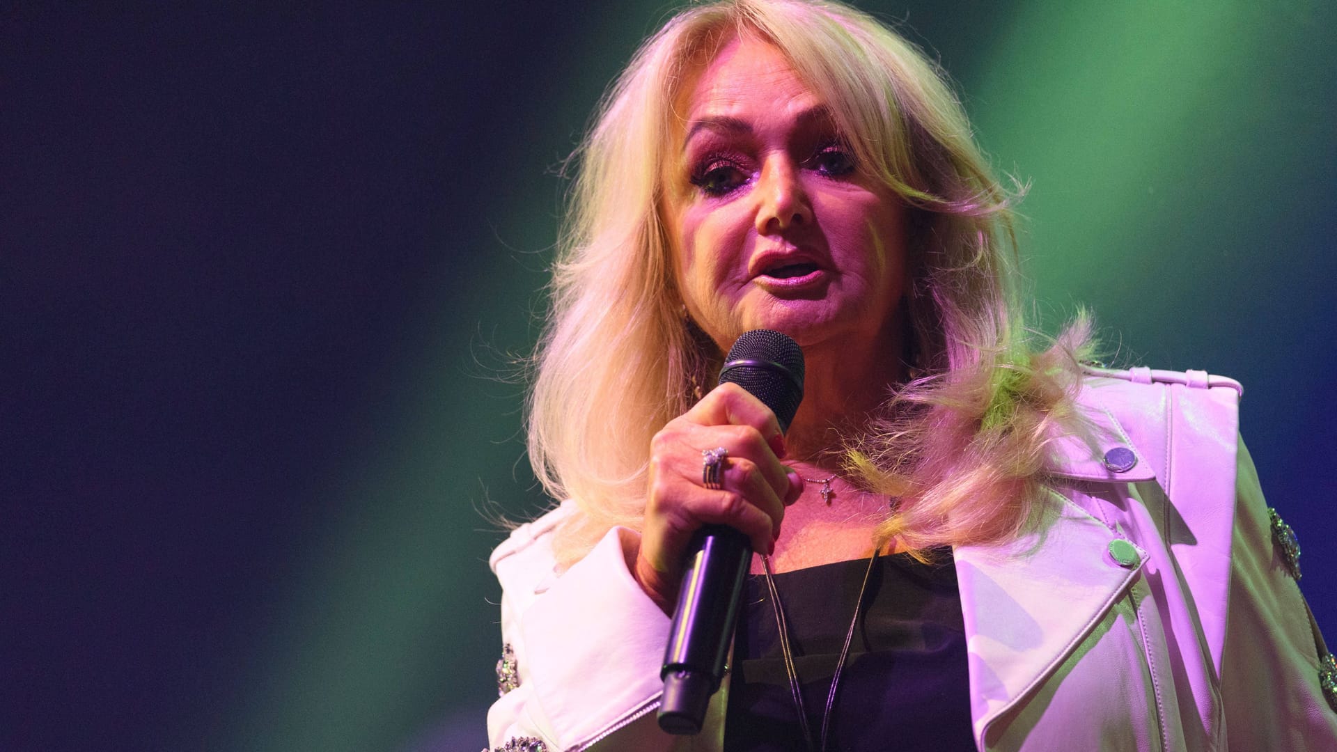 19. Mai 2025: Bonnie Tyler performt in im Circus Krone in München im Rahmen ihrer "Just Live Tour".