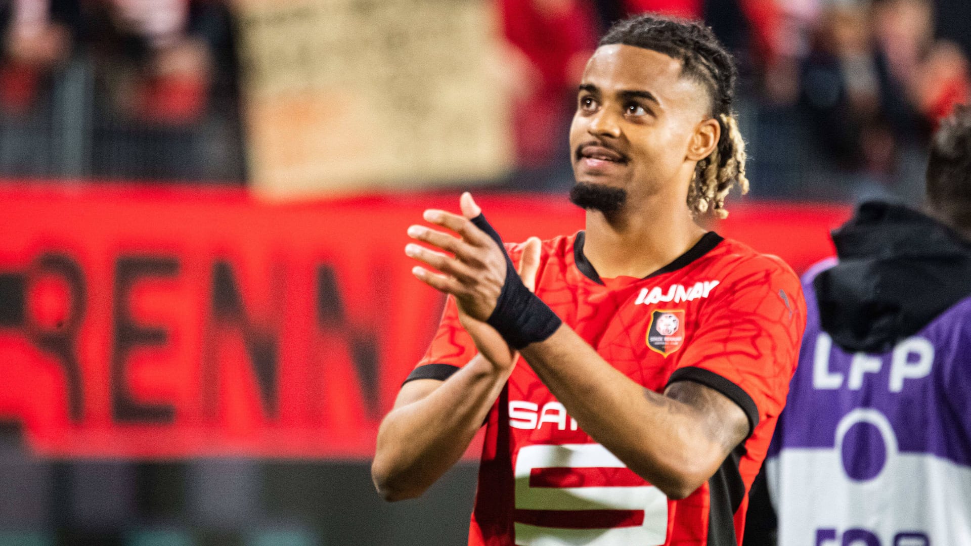 Lorenz Assignon: Er hat in der letzten Saison 34 Pflichtspiele absolviert. (Quelle: IMAGO/Baptiste Autissier/imago)