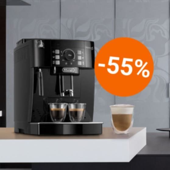 Jetzt zugreifen: Der De'Longhi-Kaffeevollautomat ist derzeit im Aldi-Onlineshop um über 50 Prozent reduziert.