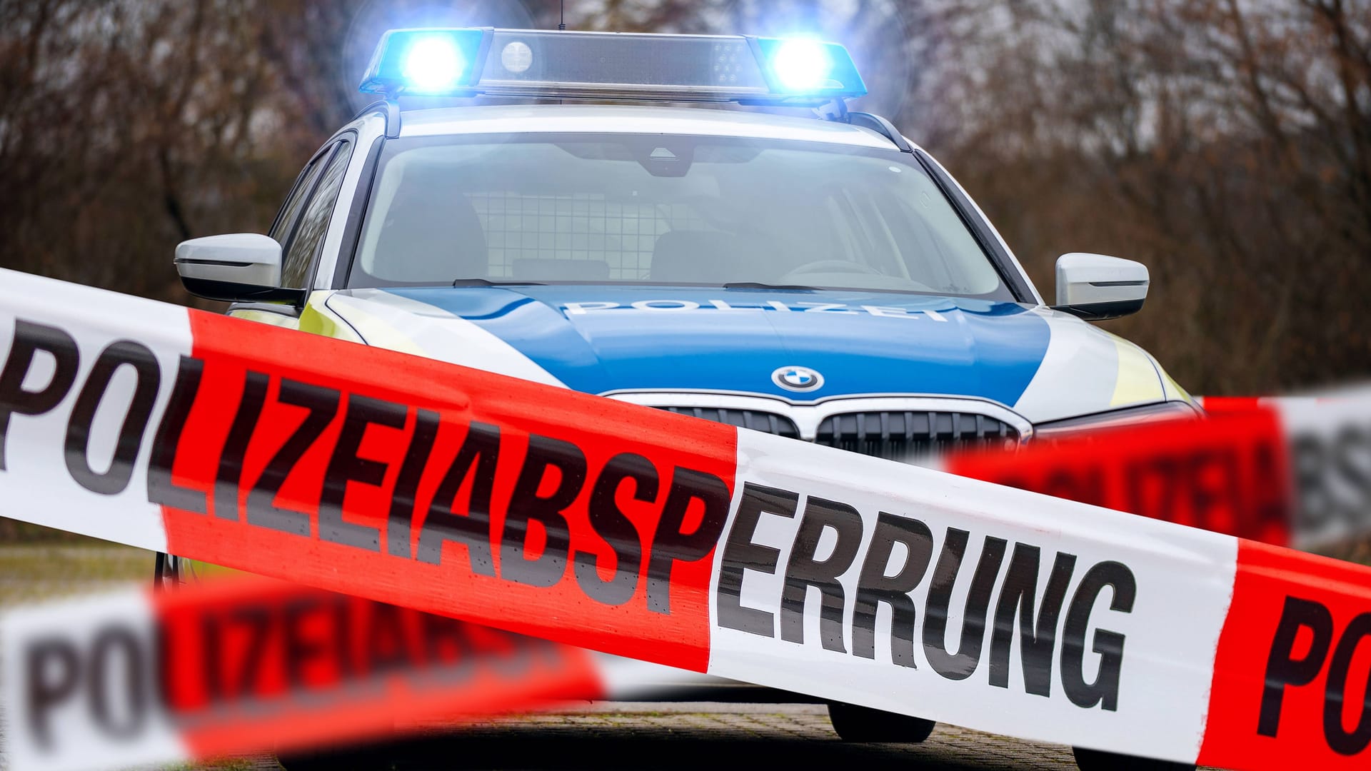 Ein Streifenwagen hinter einem Absperrband (Archivbild): Der Tatverdächtige soll am Donnerstag einem Ermittlungsrichter vorgeführt werden. Ein Streifenwagen hinter einem Absperrband (Archivbild): Der Tatverdächtige soll am Donnerstag einem Ermittlungsrichter vorgeführt werden.