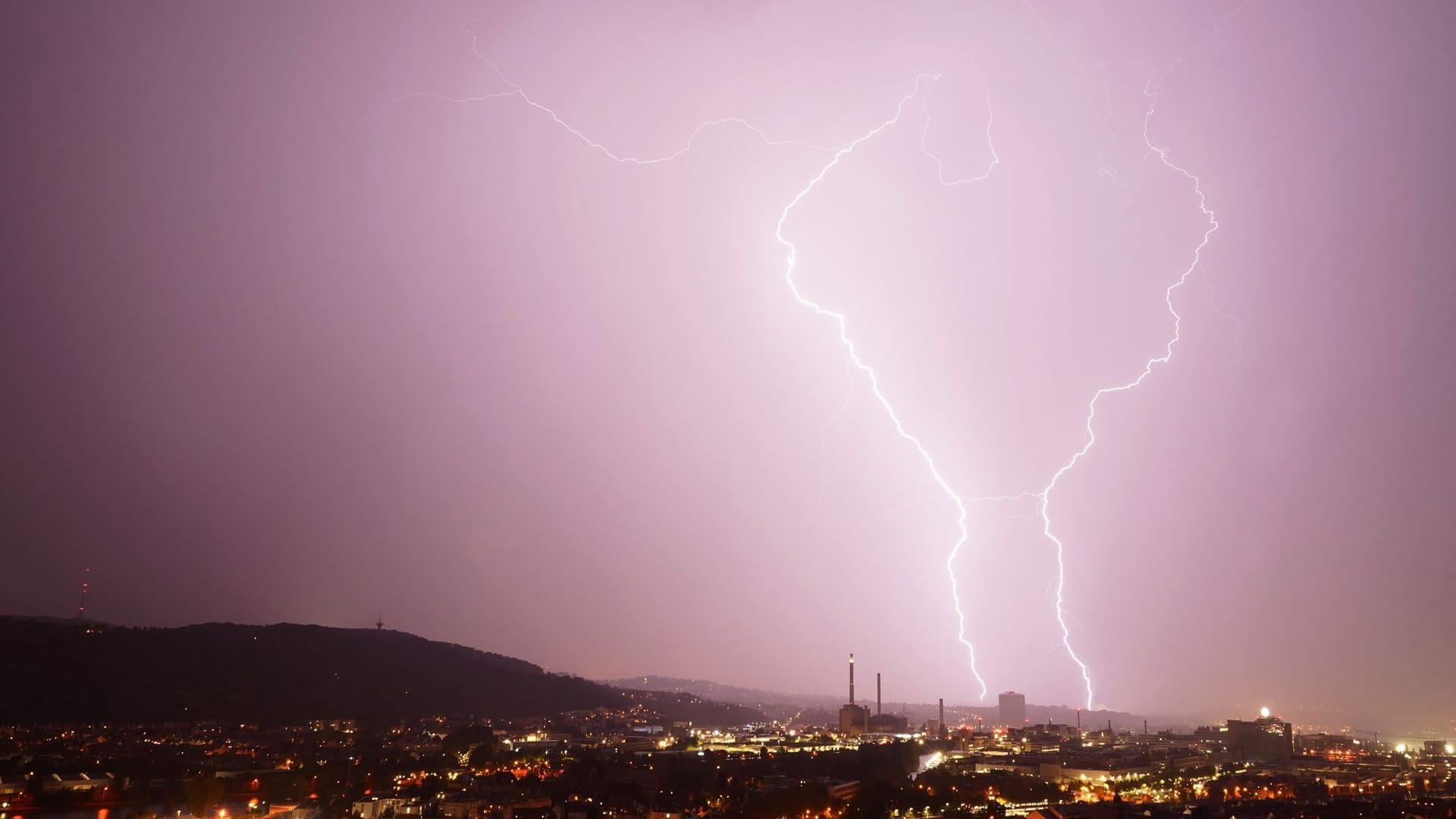 Unwetter über Stuttgart Unwetter über Stuttgart