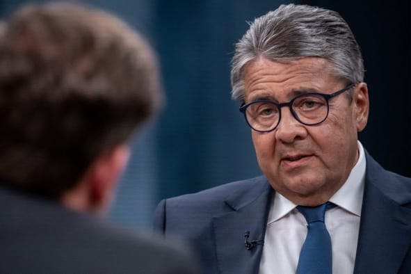 Sigmar Gabriel bezeichnet das AfD-Lob von US-Regierungsvertretern als "irre Propaganda".
