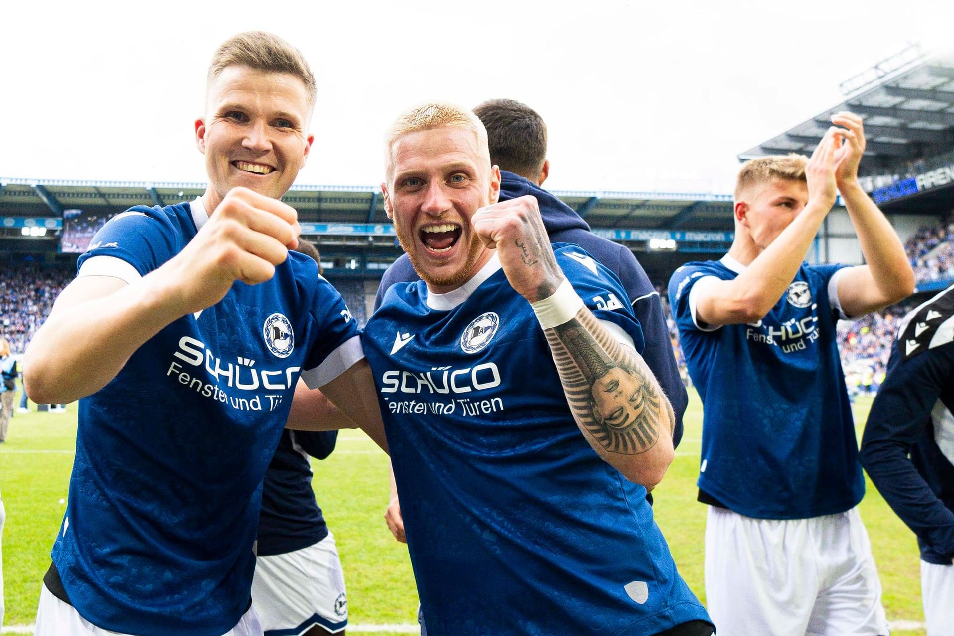 Bielefeld feiert: Vor dem DFB-Pokalfinale machte die Mannschaft von der Alm bereits die Drittliga-Meisterschaft klar.