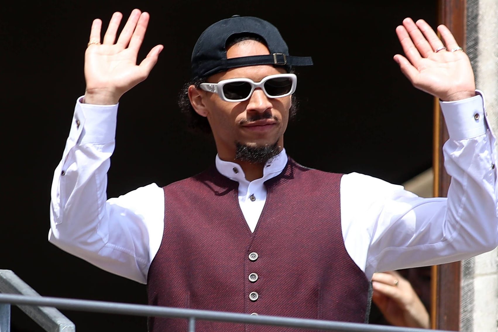 Leroy Sané: Die Zukunft des Nationalspielers beim FC Bayern ist momentan noch offen.618
