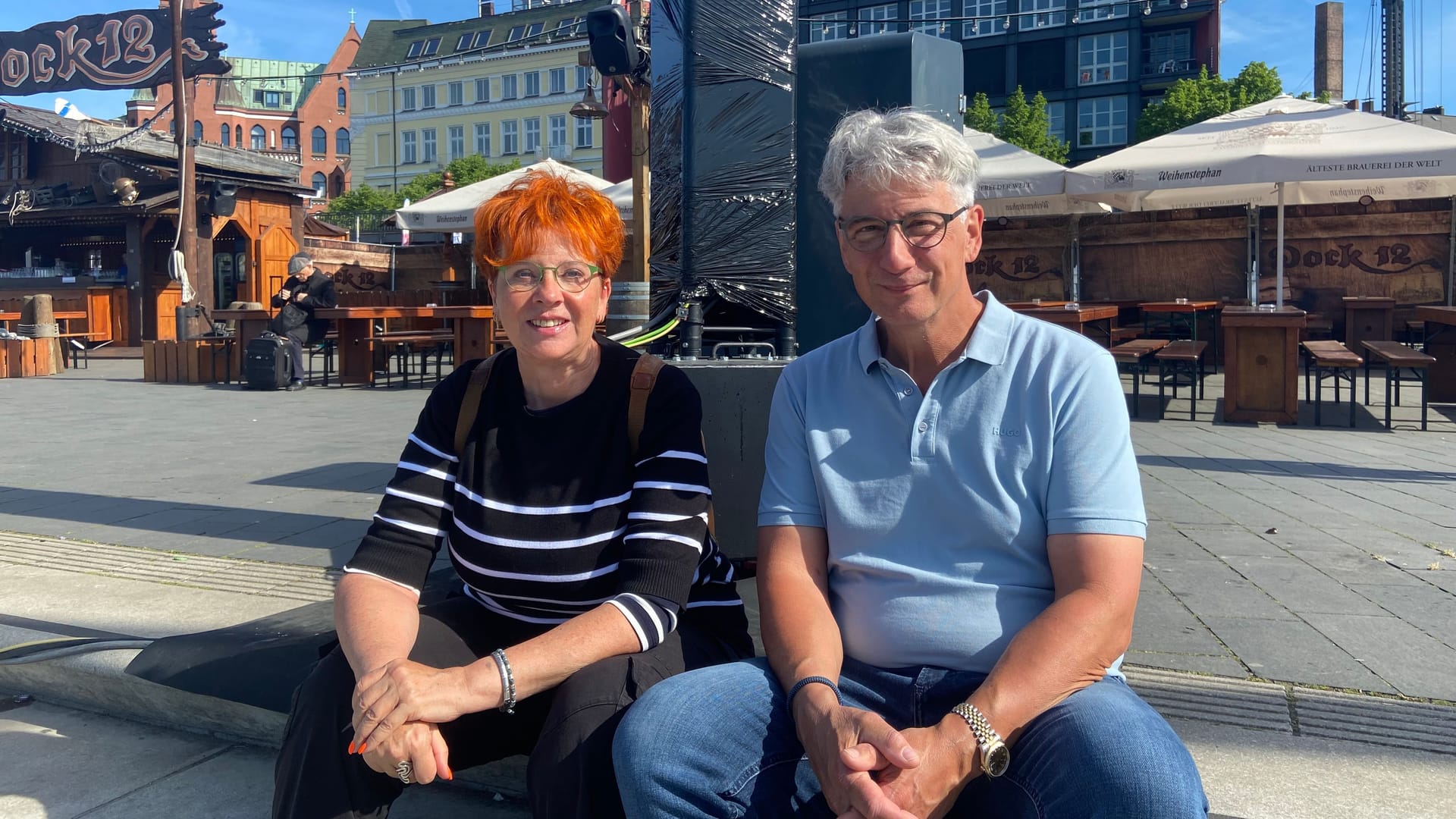 Carmen und Martin sind das erste Mal auf dem Hamburger Hafengeburtstag: Sie freuen sich auf das Wochenende, haben aber auch Sicherheitsbedenken.