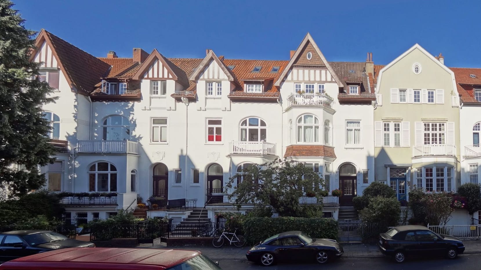 Wohnhausgruppe Hermann-Allmers-Straße in Bremen: Sie ist laut aktueller Immowelt-Auswertung die teuerste Straße in der Hansestadt.