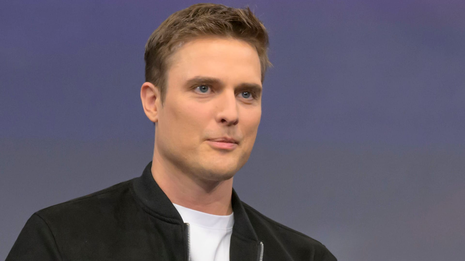 Constantin Schreiber: Der Ex-"Tagesschau"-Sprecher wechselt bald zu Axel Springer.