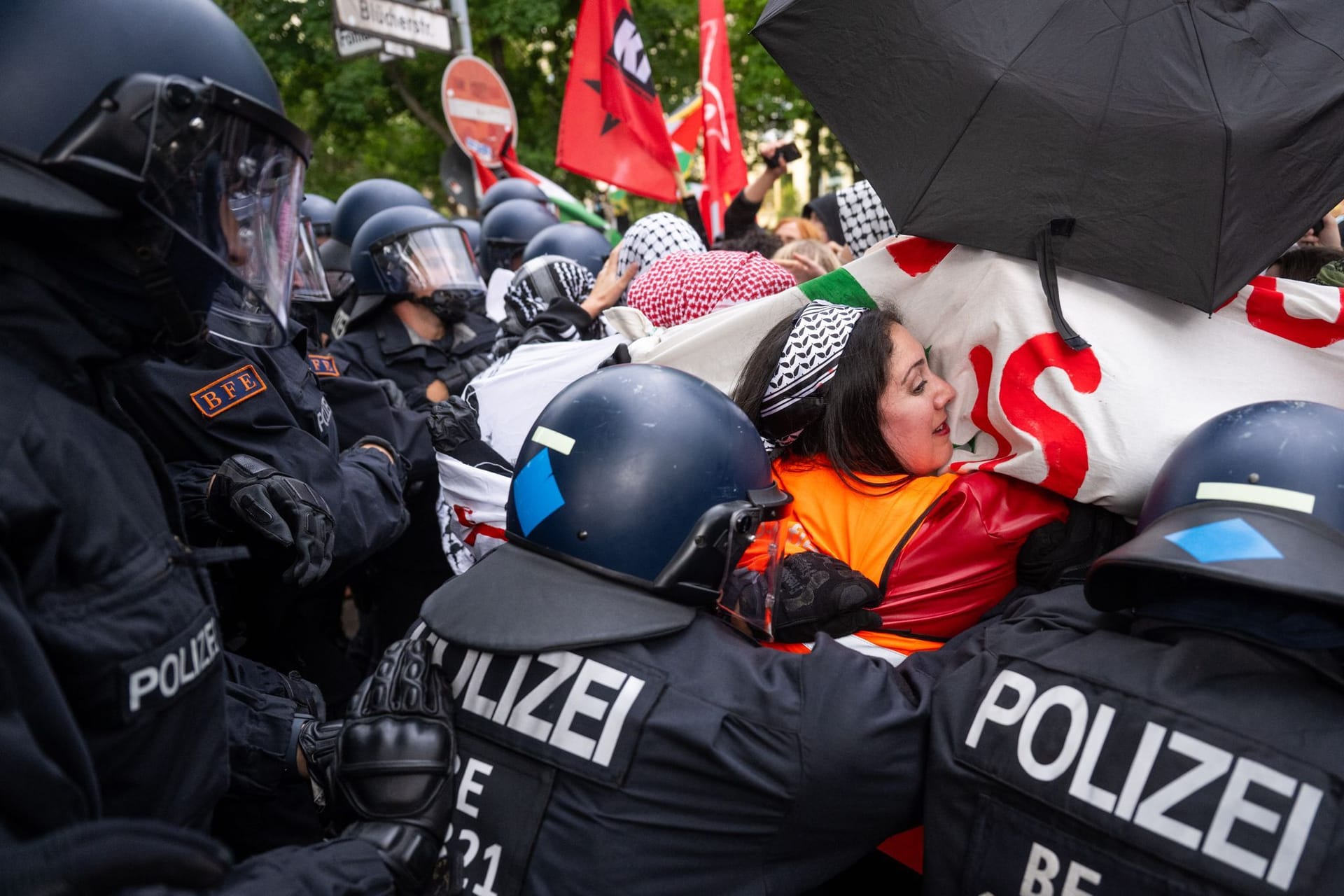 Propalästinensische Demonstrationen zum 77. Nakba-Tag
