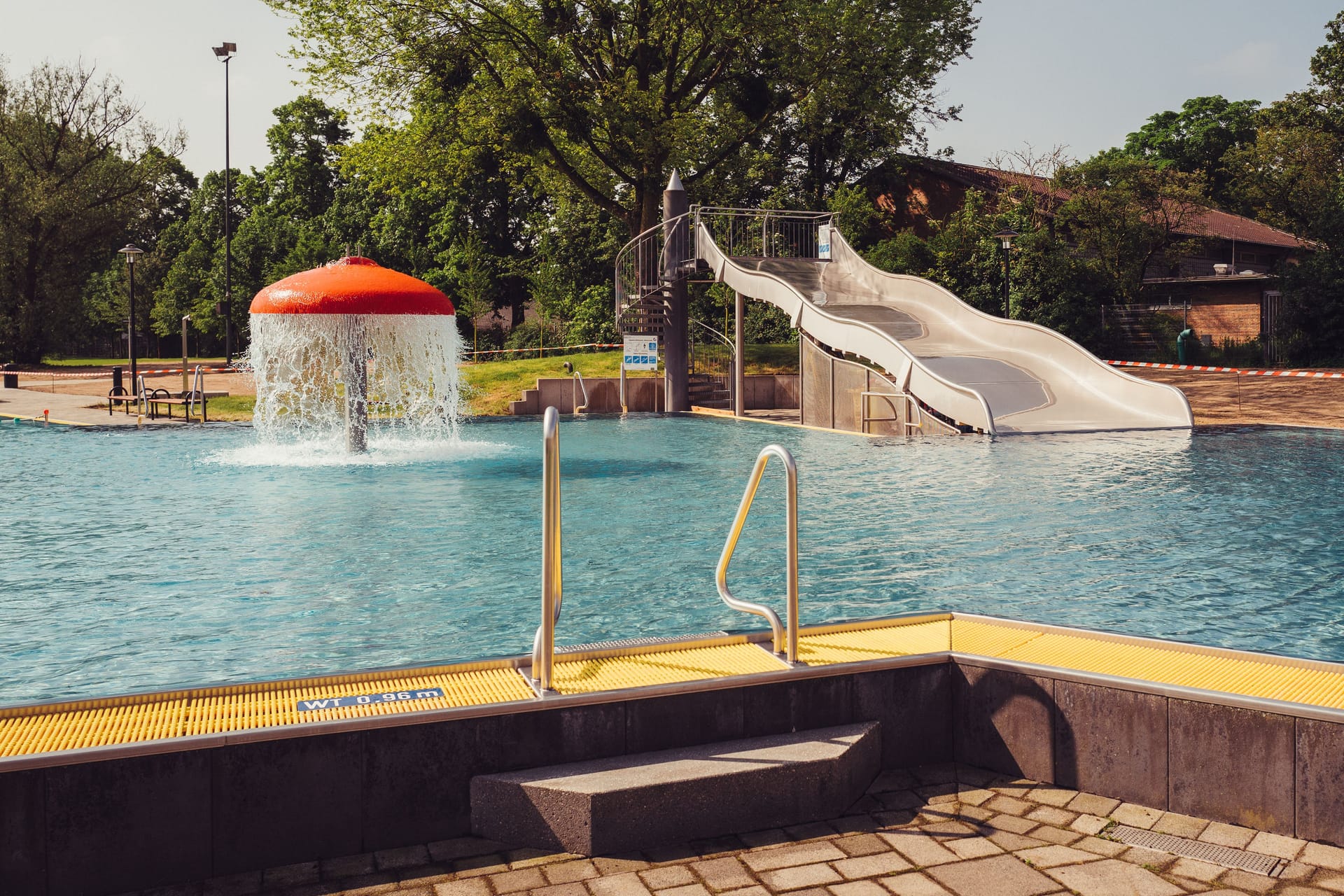 Das Freibad Benrath: Es ist bereit für den Saisonstart am 30. Mai.