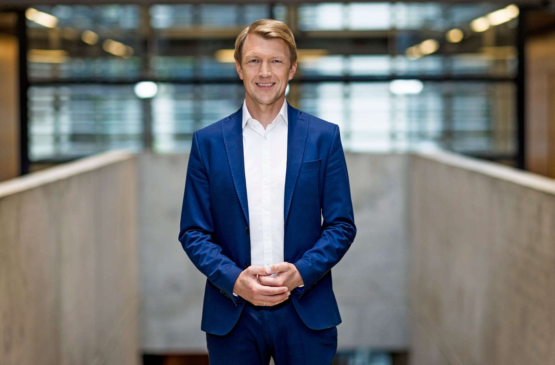 Markus Preiß: Er wird das Format moderieren.