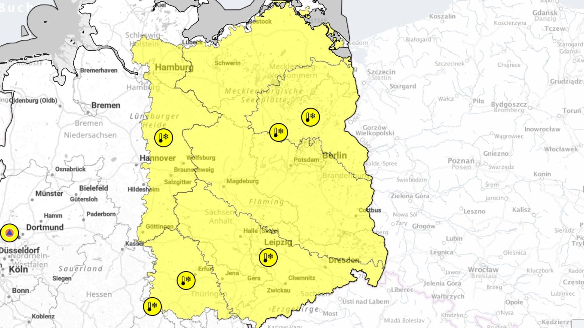 Warnkarte des Deutschen Wetterdienstes: In Berlin werden bis zu -5 Grad in Bodennähe erwartet, in Dresden -3 Grad, in Hamburg bis zu -4 Grad.