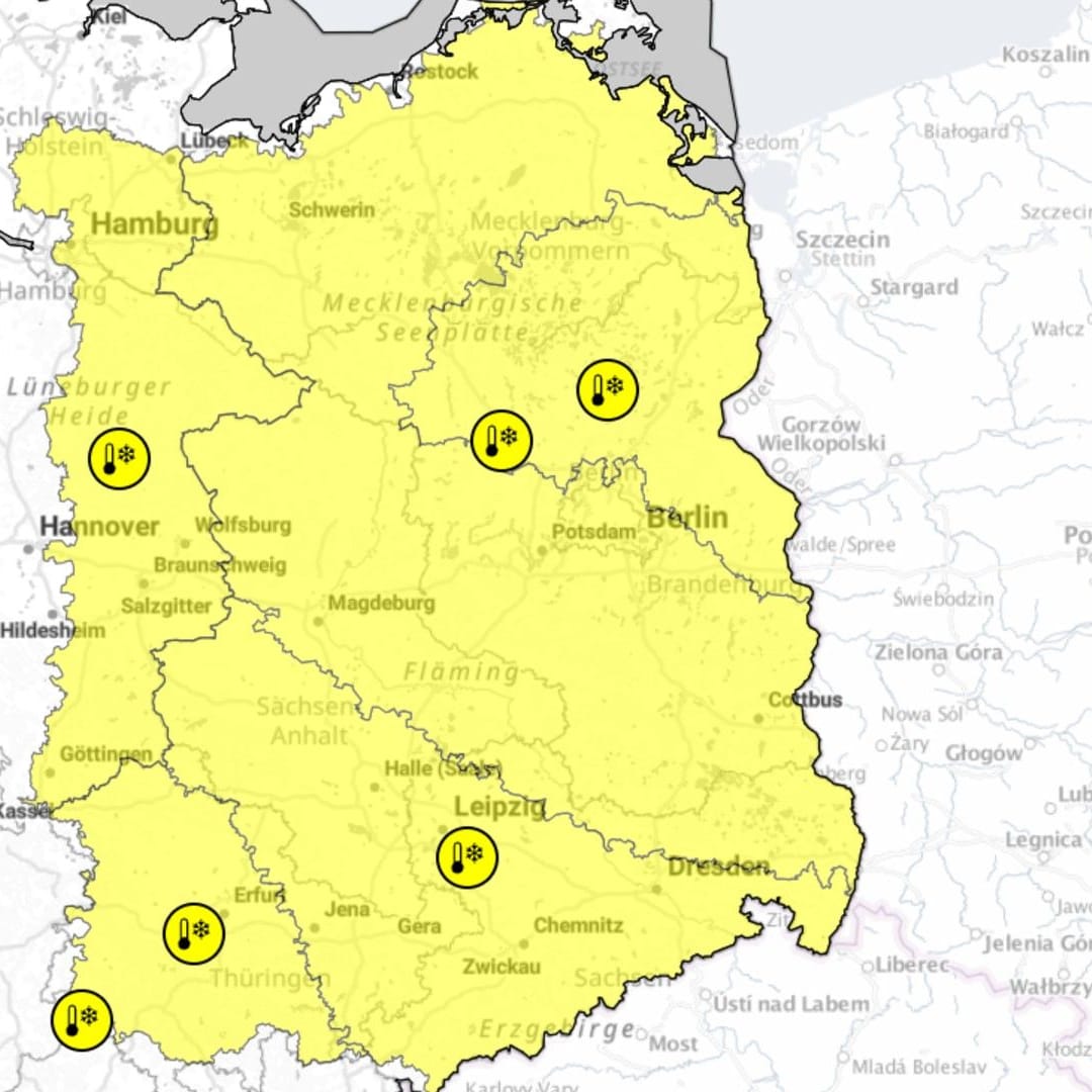 Warnkarte des Deutschen Wetterdienstes: In Berlin werden bis zu -5 Grad in Bodennähe erwartet, in Dresden -3 Grad, in Hamburg bis zu -4 Grad.